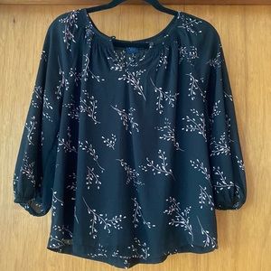 Black 3/4 sleeve sheer top
